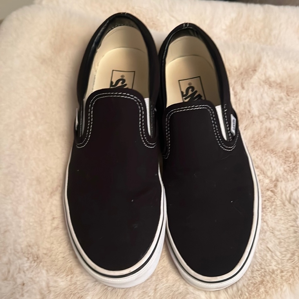 Black vans slide ons